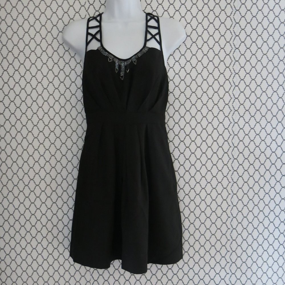 BCBGeneration Black Sleeveless Beaded Pleated Cocktail Party Mini Dress - Size 2